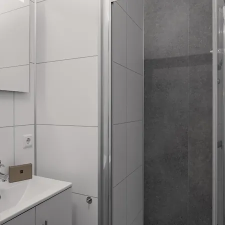 Luxury With 2 Bathrooms, Near Markermeer * Wijdenes
