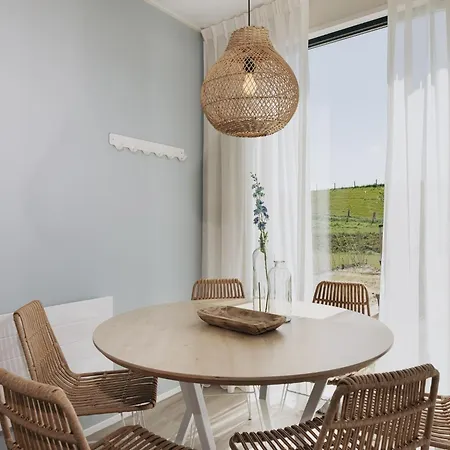 Holiday home Luxury With 2 Bathrooms, Near Markermeer