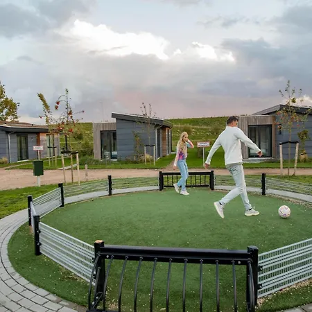 Luxury With 2 Bathrooms, Near Markermeer Holiday home